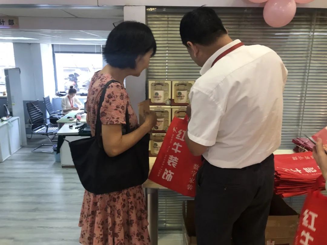 23周年 | 豪门国际店庆“总裁签售会”圆满结束